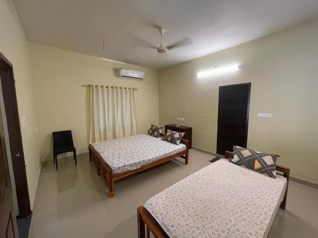 Kalpadiyil Hotell Balarampuram Eksteriør bilde
